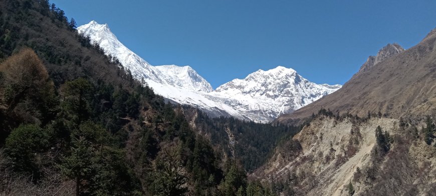 How To Find The Most Hypnotic Sunrise On the Annapurna Circuit Trek?