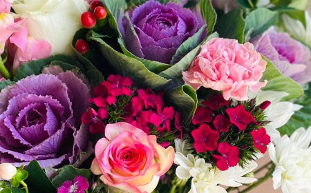 Celebrate Success with Stunning Graduation Flowers in Melbourne