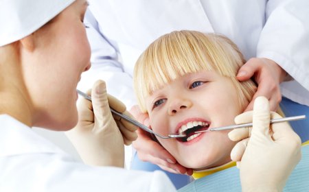 Does a Dental Hygienist Treat Bleeding Gums and Why It Matters