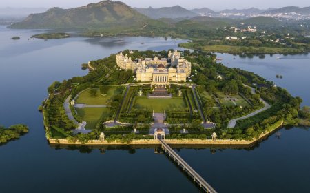 Experience Royal India with the Jaipur and Udaipur Package