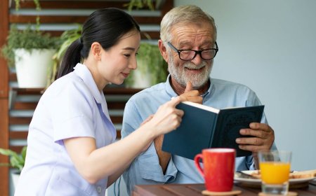 Setting Boundaries When Using Home Care Services for a Loved One