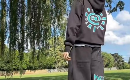 Adwysd Hoodie Vibes for a Chill Lifestyle