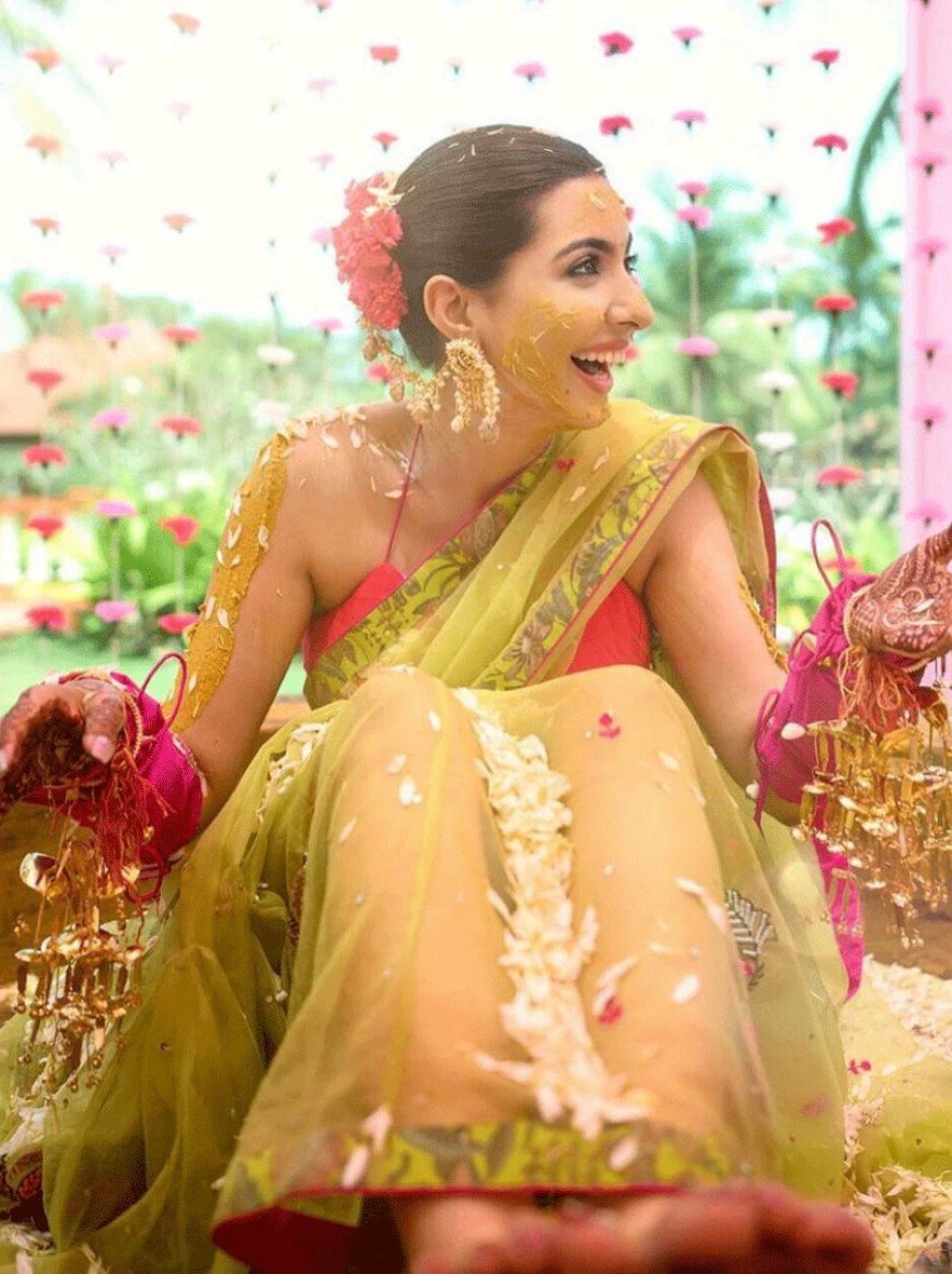 Explore Trending Mehndi Jewellery Sets – VAIDAAN