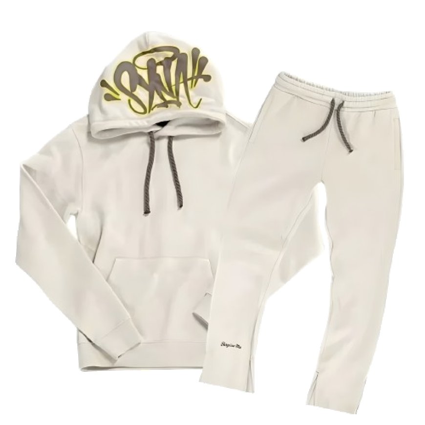 Syna Looks For 2025 You’ll Wear on Repeat