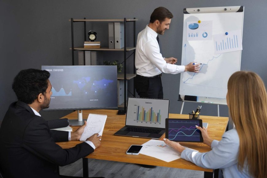 Why Smart Companies Invest in Business Strategy Consulting Services Early
