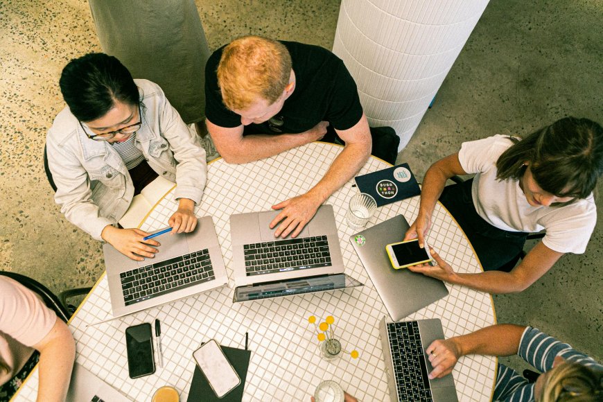 Embracing the Future: Digital Transformation Services by HatchTechs UK